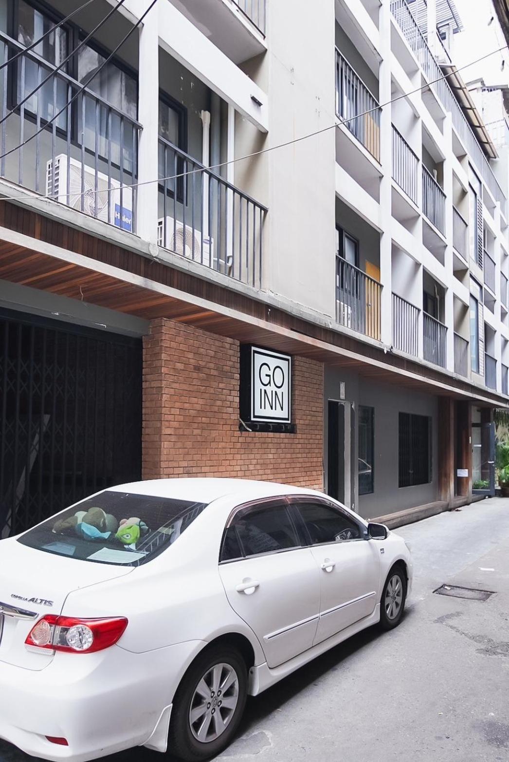 Z โกอินน์ สีลม - สถานีรถไฟฟ้าเซนต์หลุยส์ Go Inn Silom Bangkok Esterno foto